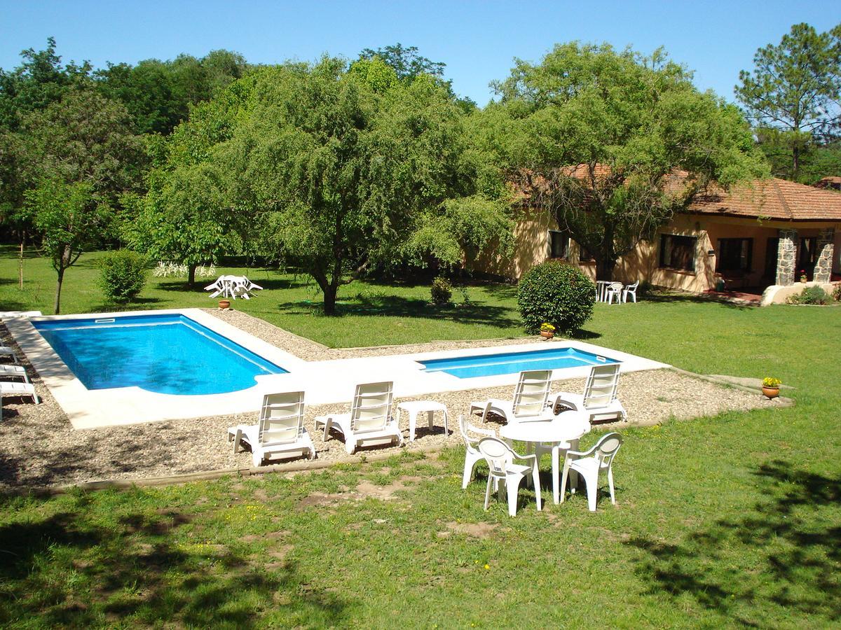 Hotel Las Acacias - Posada De Campo Villa General Belgrano Exterior foto